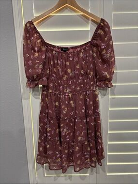 Trixxi Mauve Floral Square Neck Tiered Dress
